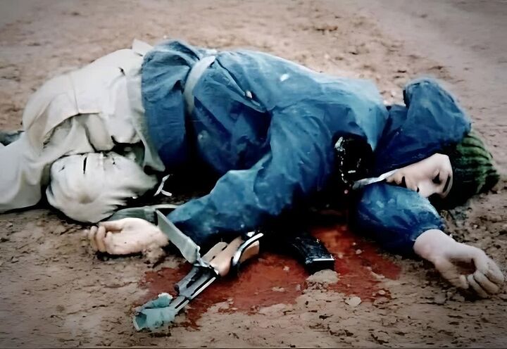 هادی را از کلاهی که خودم برایش بافتم، شناختم هادی را از کلاهی که خودم برایش بافتم، شناختم