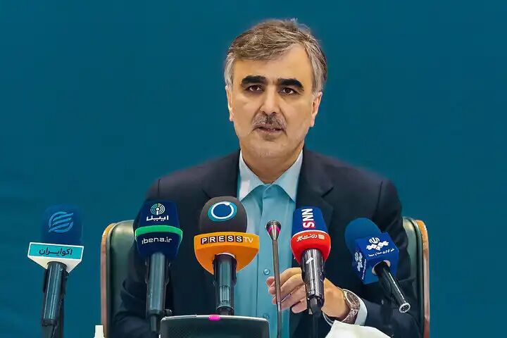 انحلال، ادغام و یا توقف کار بانکهای ناتراز در سال آینده  انحلال، ادغام و یا توقف کار بانکهای ناتراز در سال آینده