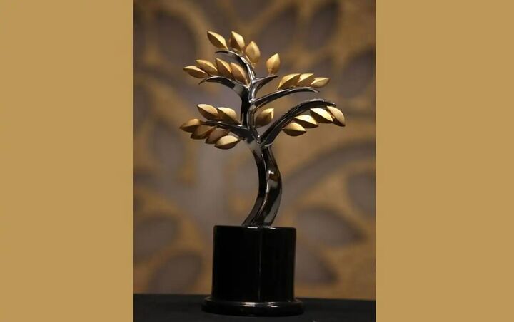 دو جایزه به جوایز «جشنواره تجسمی فجر» اضافه میشود دو جایزه به جوایز «جشنواره تجسمی فجر» اضافه میشود