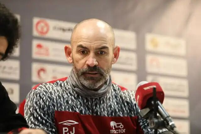 ابراز بازی با ۸ مدافع را هم دارم/ زود است درباره مطهری صحبت کنیم ابراز بازی با ۸ مدافع را هم دارم/ زود است درباره مطهری صحبت کنیم