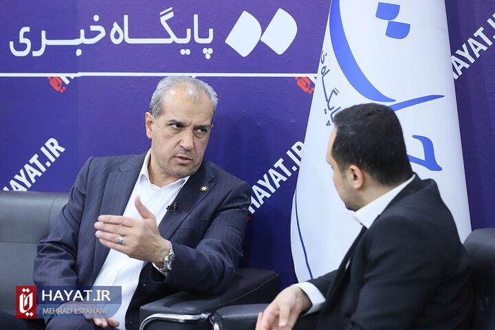 واگذاری نگهداشت پلههای برقی عابر پیاده به معاونت فنی و عمرانی شهرداری تهران واگذاری نگهداشت پلههای برقی عابر پیاده به معاونت فنی و عمرانی شهرداری تهران