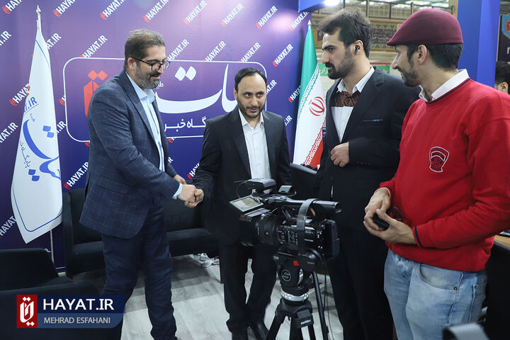 حیات در سومین روز از بیست و چهارمین نمایشگاه رسانه های ایران (2)
