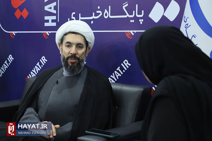 کرسیهای آزاد اندیشی در دانشگاهها، به فضاهای حضوری خلاصه نمیشود کرسیهای آزاد اندیشی در دانشگاهها، به فضاهای حضوری خلاصه نمیشود