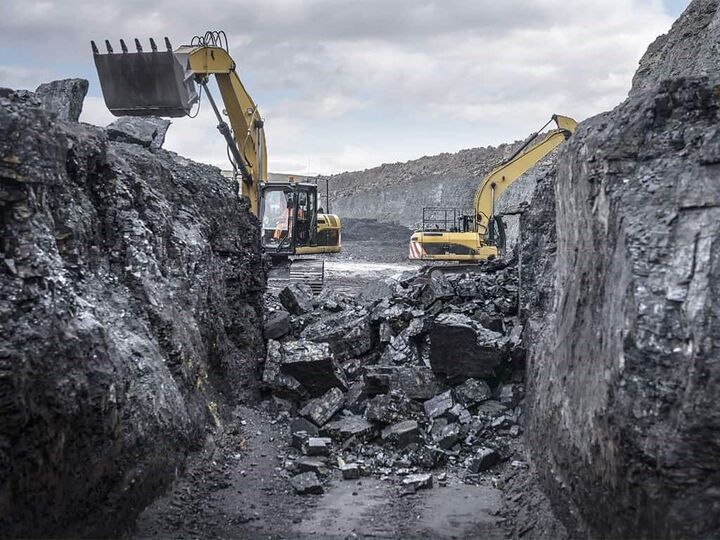 صادرات بخش معدن از ۱۲ میلیارد دلار عبور میکند  صادرات بخش معدن از ۱۲ میلیارد دلار عبور میکند