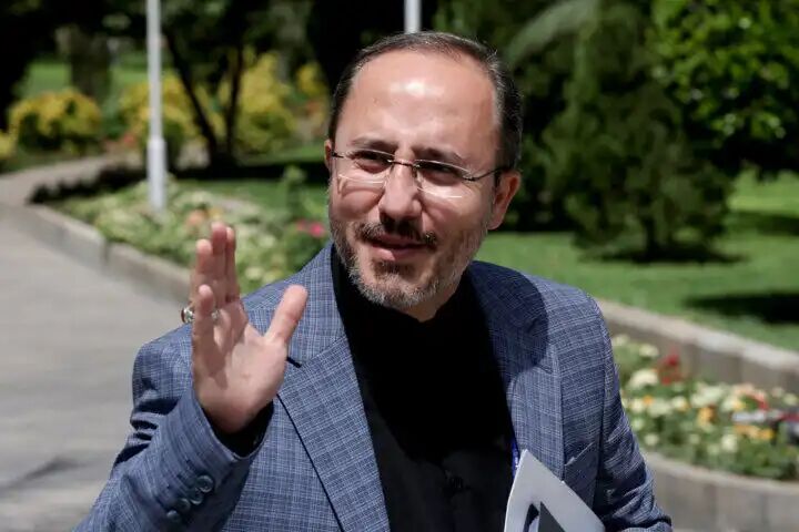 تشکر رئیسی برای جمع شدن پرونده بابک زنجانی تشکر رئیسی برای جمع شدن پرونده بابک زنجانی