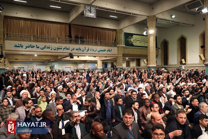 دیدار شرکتکنندگان در مسابقات بینالمللی قرآن با رهبر انقلاب