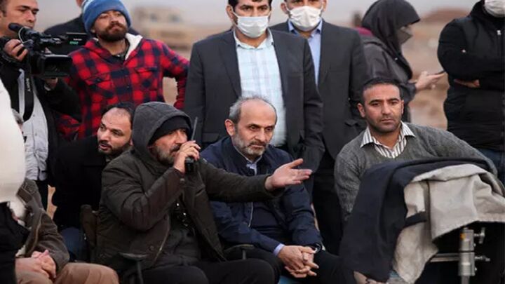 حضور رئیس صداوسیما در پشتصحنه ۳ سریال تاریخی در شهرک سینمایی حضور رئیس صداوسیما در پشتصحنه ۳ سریال تاریخی در شهرک سینمایی