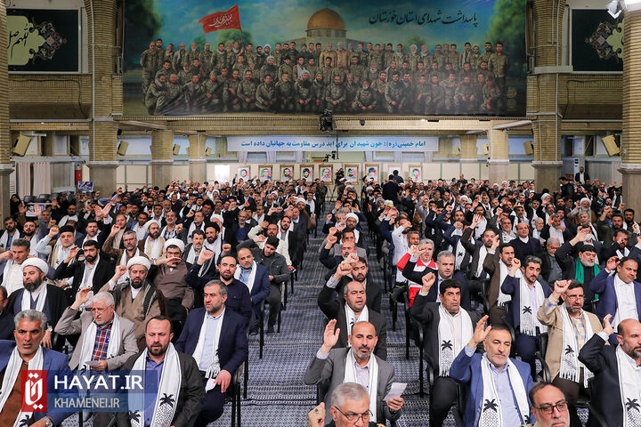 دیدار دست‌اندرکاران دومین کنگره ۲۴ هزار شهید استان خوزستان با رهبر انقلاب