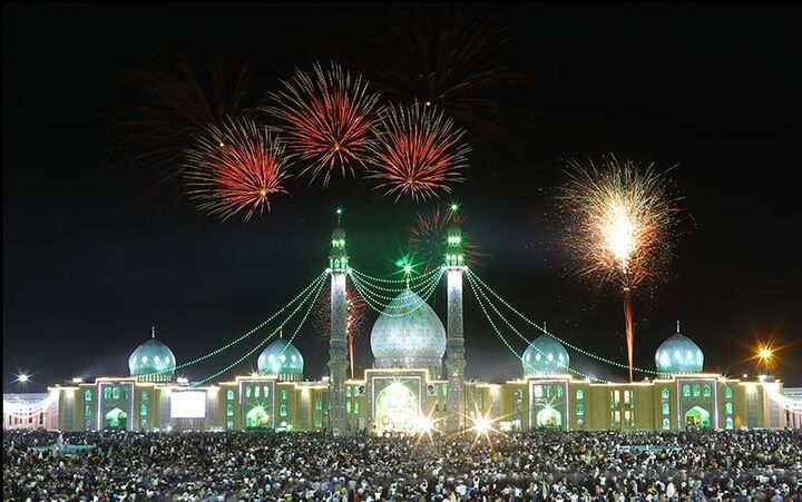 ادامه پذیرایی از زائران نیمه شعبان توسط مواکب تا شامگاه یکشنبه ادامه پذیرایی از زائران نیمه شعبان توسط مواکب تا شامگاه یکشنبه