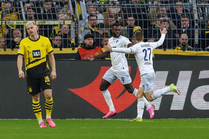 دورتموند ۲-۳ هوفنهایم: کامبک رویایی در سیگنال ایدونا دورتموند ۲-۳ هوفنهایم: کامبک رویایی در سیگنال ایدونا