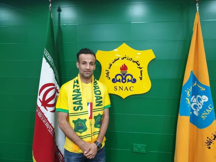 مصطفی احمدی به نفت آبادان پیوست مصطفی احمدی به نفت آبادان پیوست