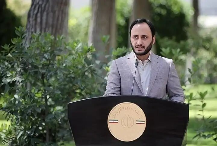 ابلاغ مصوبه پرداخت مبلغ متناسبسازی حقوق بازنشستگان/ مبلغ عیدی به حساب بازنشستگان واریز میشود ابلاغ مصوبه پرداخت مبلغ متناسبسازی حقوق بازنشستگان/ مبلغ عیدی به حساب بازنشستگان واریز میشود