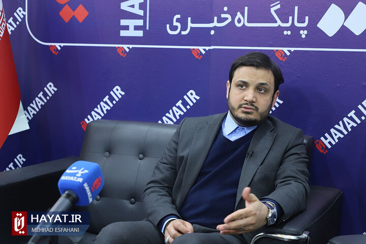 گردشگر جنجالی به دعوت وزارت میراث به ایران آمده بود؟ + فیلم گردشگر جنجالی به دعوت وزارت میراث به ایران آمده بود؟ + فیلم