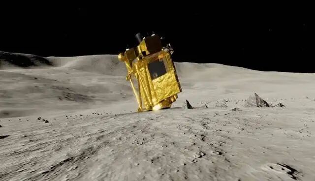 فرودگر قمری ژاپن هنوز زنده است فرودگر قمری ژاپن هنوز زنده است