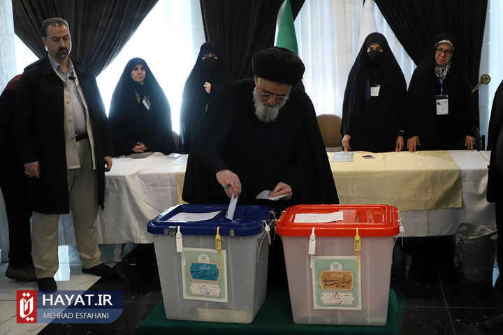 صندوق اخذ رای در شورای نگهبان