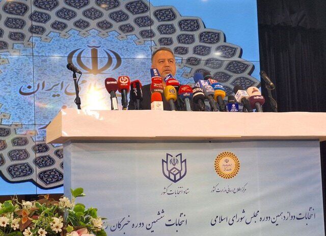 فعالیت ۱۵ هزار شعبه سیار اخذ رأی در سراسر کشور فعالیت ۱۵ هزار شعبه سیار اخذ رأی در سراسر کشور