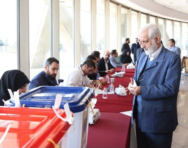 سروری: حضور مردم در انتخابات با توجه به شرایط دنیا تعیینکننده خواهد بود سروری: حضور مردم در انتخابات با توجه به شرایط دنیا تعیینکننده خواهد بود