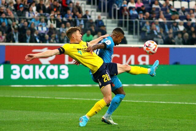 برد خانگی روستوف با حضور محبی برد خانگی روستوف با حضور محبی