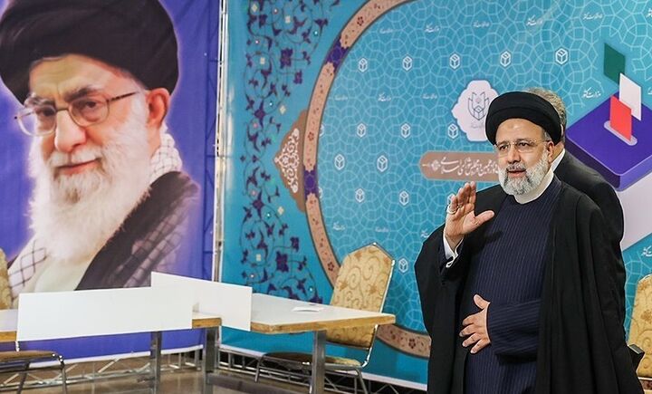 رئیسی با خلوص و خدمت خود الگوی یک رئیس جمهور در قامت نظام اسلامی را به تصویر کشید رئیسی با خلوص و خدمت خود الگوی یک رئیس جمهور در قامت نظام اسلامی را به تصویر کشید