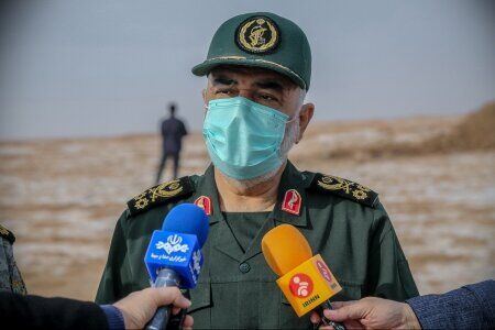 سردار سلامی به محل سانحه بالگرد رئیس جمهور رفت سردار سلامی به محل سانحه بالگرد رئیس جمهور رفت