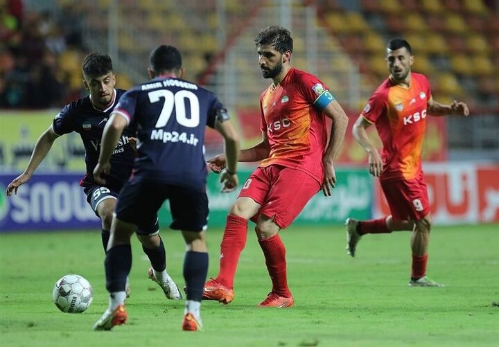 احتمال غیبت ۲ بازیکن مصدوم فولاد مقابل پرسپولیس احتمال غیبت ۲ بازیکن مصدوم فولاد مقابل پرسپولیس