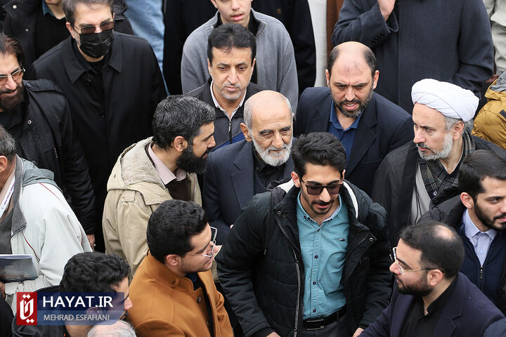 مراسم تشییع پیکر آیت الله محمد امامی کاشانی