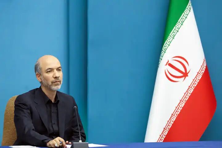 وزیر نیرو وارد قزاقستان شد وزیر نیرو وارد قزاقستان شد