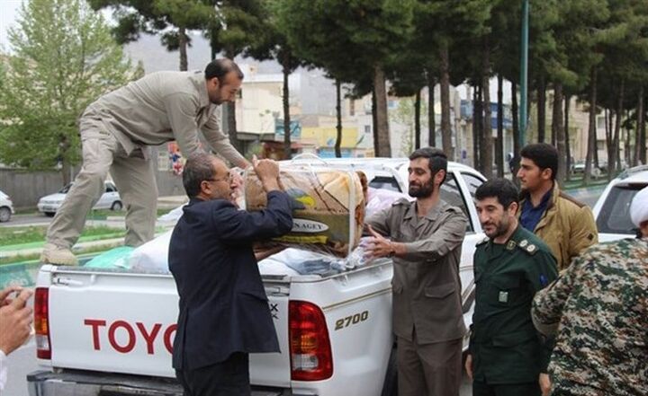 ارسال محموله جدید کمکهای سپاه برای سیل زدگان جنوب سیستان و بلوچستان ارسال محموله جدید کمکهای سپاه برای سیل زدگان جنوب سیستان و بلوچستان