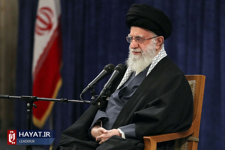 اقتصاد مساله اصلی کشور است / بسیج مردم در کارهای مهم کشور، کارگشاست اقتصاد مساله اصلی کشور است / بسیج مردم در کارهای مهم کشور، کارگشاست