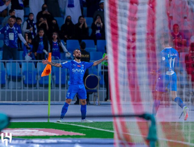 ادامه پیروزیهای پیاپی الهلال در لیگ عربستان ادامه پیروزیهای پیاپی الهلال در لیگ عربستان