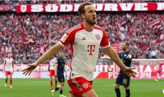 کین در مسیر لواندوفسکی کین در مسیر لواندوفسکی