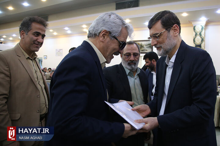 مراسم تجلیل از خادمین ایثارگران و مروجین فرهنگ ایثار و شهادت