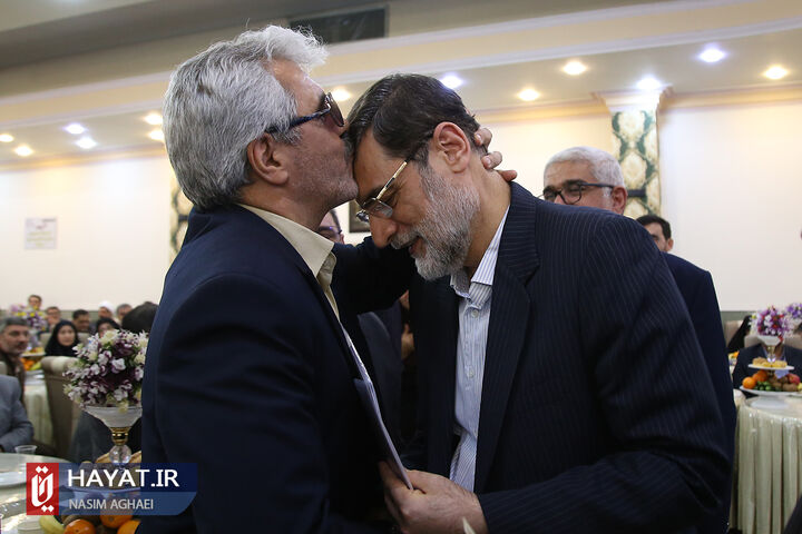 مراسم تجلیل از خادمین ایثارگران و مروجین فرهنگ ایثار و شهادت