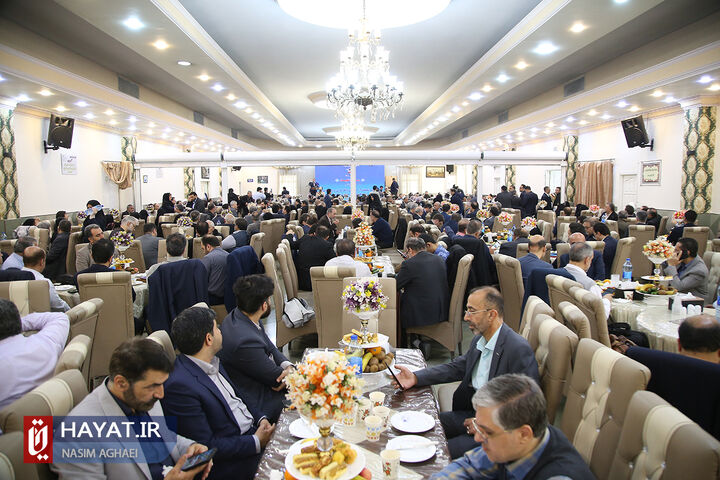 مراسم تجلیل از خادمین ایثارگران و مروجین فرهنگ ایثار و شهادت