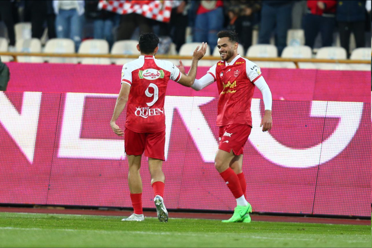 تقابل اندیشههای نکونام و اوسمار در آزادی/ لحظه شماری برای حساسترین بازی فوتبال ایران