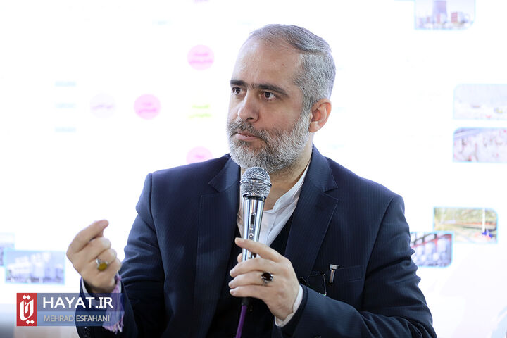 نشست پرسش و پاسخ نخبگان با رئیس سازمان اقتصادی کوثر