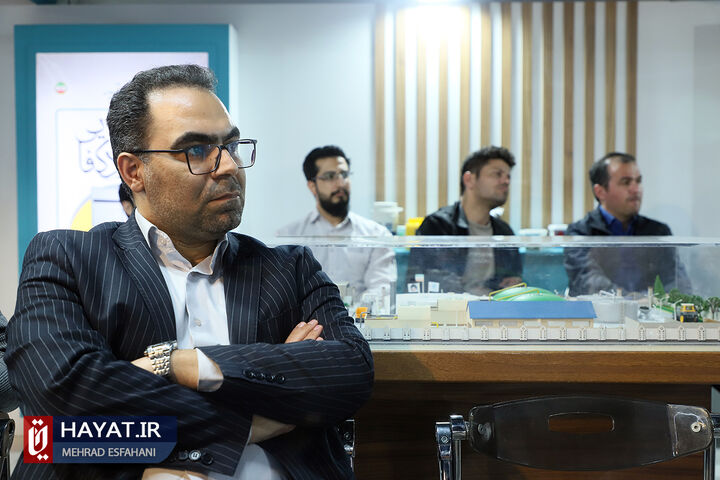 نشست پرسش و پاسخ نخبگان با رئیس سازمان اقتصادی کوثر