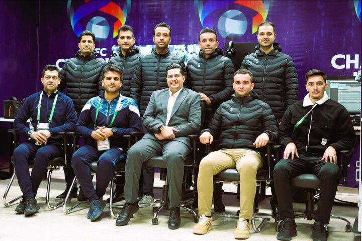 بازدید تیم داوری دربی از اتاق VAR ورزشگاه آزادی + عکس بازدید تیم داوری دربی از اتاق VAR ورزشگاه آزادی + عکس