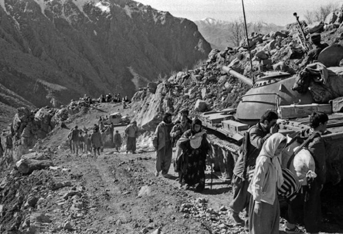 عملیات «والفجر ۱۰»؛ جنایت فجیع صدام، پس از پیروزی بزرگ اسلام عملیات «والفجر ۱۰»؛ جنایت فجیع صدام، پس از پیروزی بزرگ اسلام