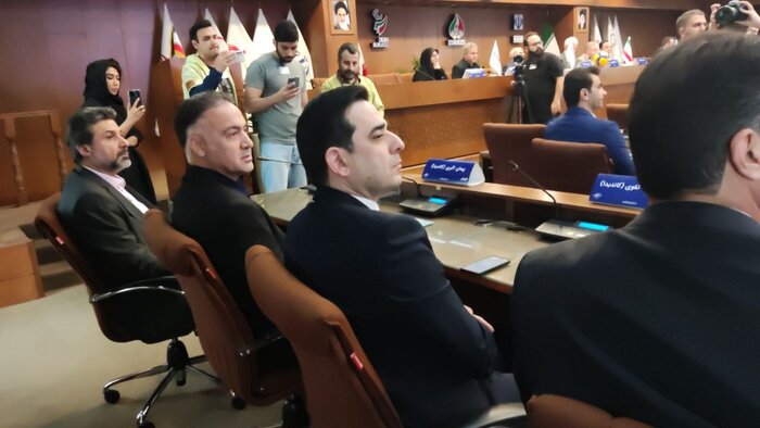 انتخاب یک چهره ناشناس به عنوان رئیس