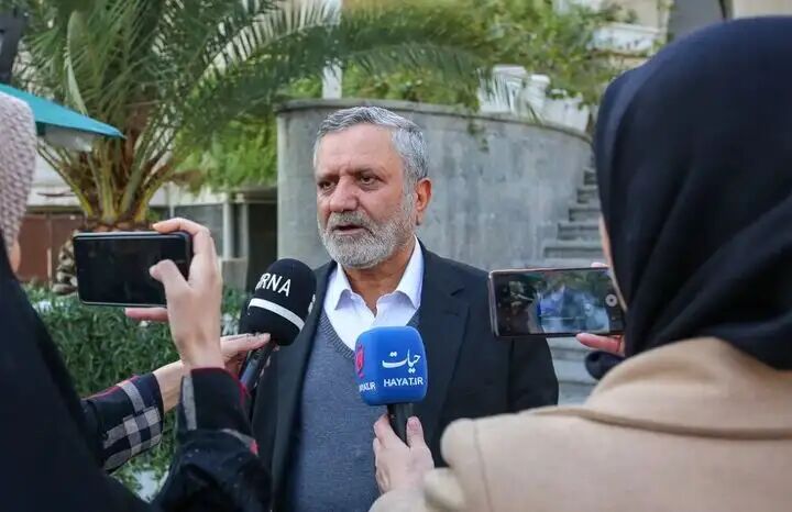 تلاش دولت برای تامین و تضمین زندگی متناسب برای کارگران تلاش دولت برای تامین و تضمین زندگی متناسب برای کارگران