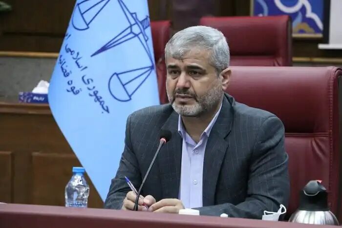 استمرار خدمترسانی به مراجعان در واحدهای قضایی در ایام تعطیلات استمرار خدمترسانی به مراجعان در واحدهای قضایی در ایام تعطیلات