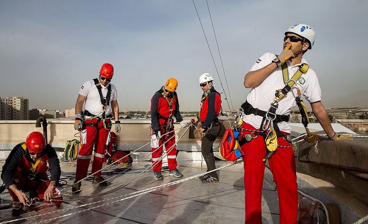 سیل و کولاک در ١٣ استان/ امدادرسانی به ٨٠٠ حادثهدیده از سیل و آب گرفتگی سیل و کولاک در ١٣ استان/ امدادرسانی به ٨٠٠ حادثهدیده از سیل و آب گرفتگی