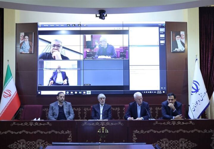برگزاری جلسه اخذ مجوز حرفهای AFC با حضور وزیر ورزش برگزاری جلسه اخذ مجوز حرفهای AFC با حضور وزیر ورزش