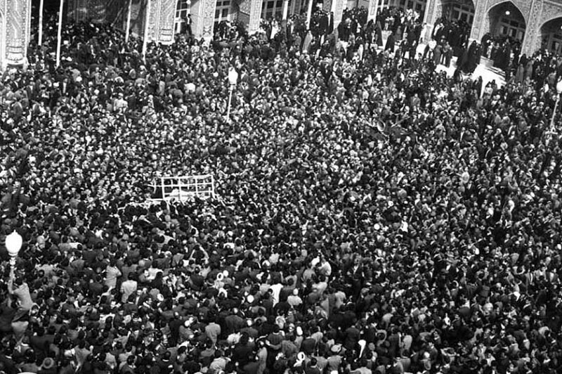 «آیتالله بروجردی»؛ زعیم حوزه، تکیهگاه تشیع