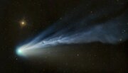 دنباله‌دار پونز بروکس در شب