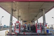 مردم نگران استفاده از کارت‌های سوخت نباشند/ تصمیم جدیدی در مورد قیمت بنزین گرفته نشده است
