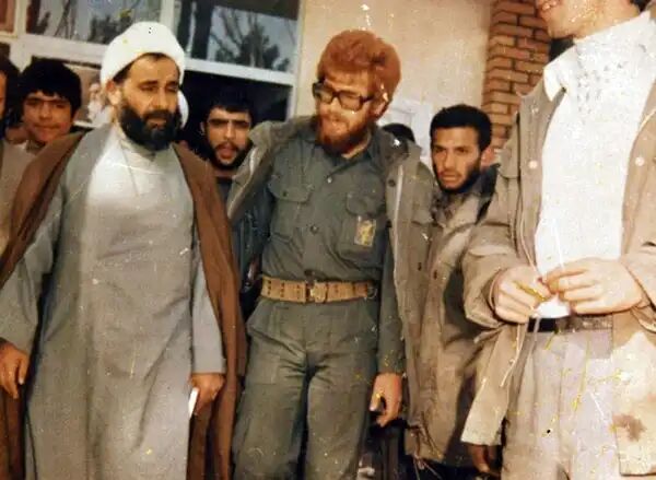 سالگرد شهادت «سیدمحسن صفوی»؛ فرماندهی که وجودش وقف جبهه بود سالگرد شهادت «سیدمحسن صفوی»؛ فرماندهی که وجودش وقف جبهه بود