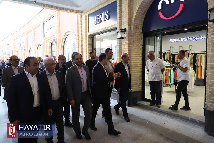 افتتاح مجتمع تجاری و فرهنگی رواق