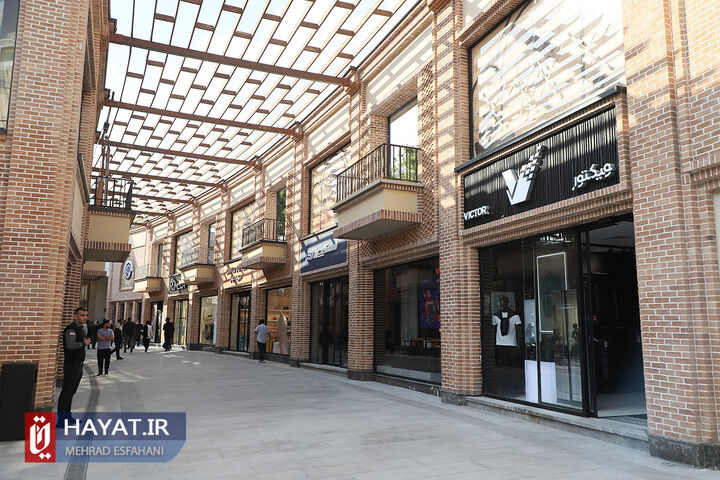 افتتاح مجتمع تجاری و فرهنگی رواق